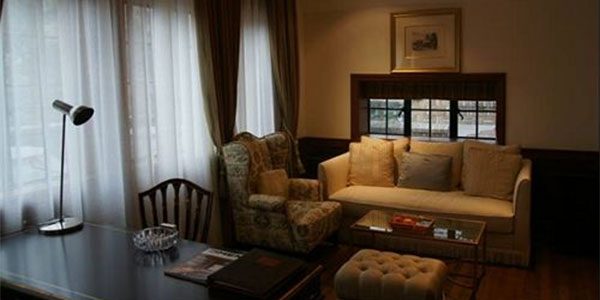 Executive Room