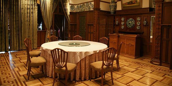 Restaurant in Moller Villa, Shanghai